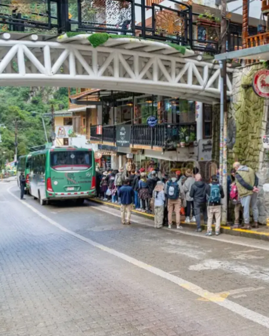 Transporte turístico en Machu Picchu Pueblo